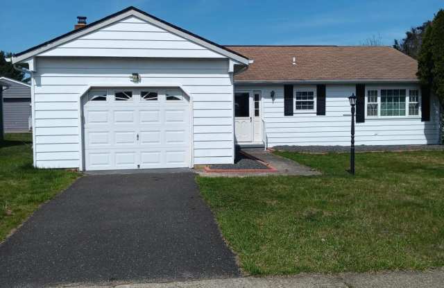 48 Sabinas Street - 48 Sabinas Street, Holiday City South, NJ 08757