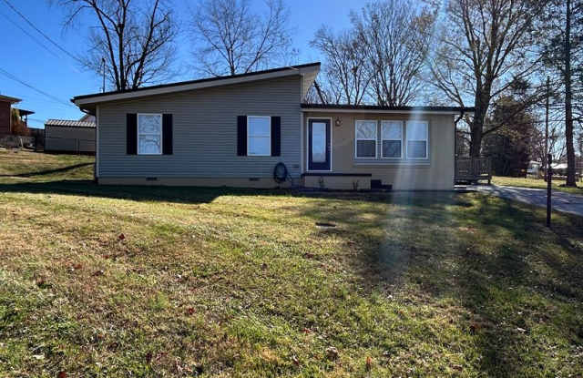 2128 Fir St, Morristown, TN 37813 photos photos
