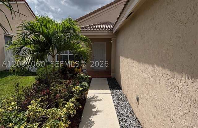 751 Sand Creek Cir Gallery 2