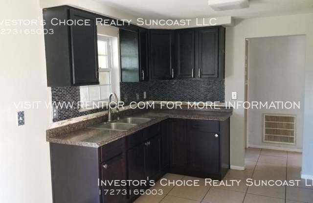 6635 Ridge Crest Dr Gallery 3