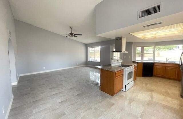 17853 N 43RD Drive photos photos