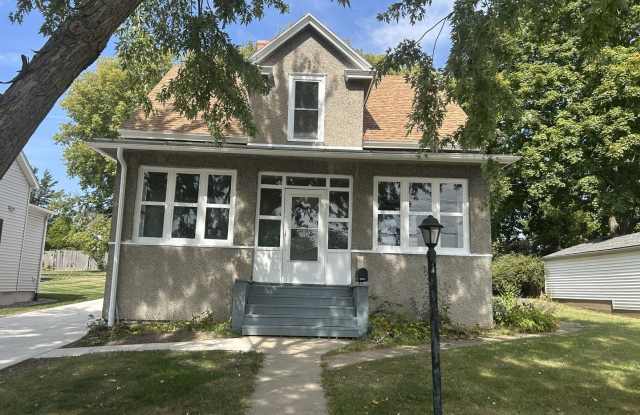 2209 1st Street - 2209 1st Street, Peru, IL 61354