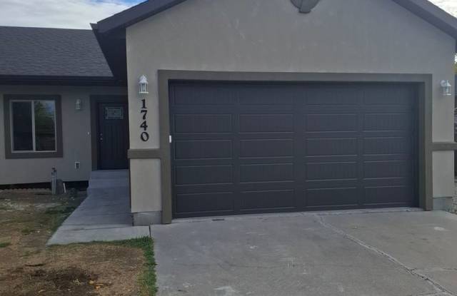 New construction, never occupied, 3 bed, 2 bath great rental Gallery 1