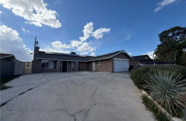 5233 Edna Avenue Gallery 2