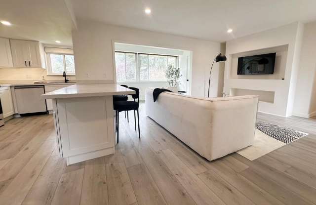 14225 Lora Dr # U1164QT - 14225 Lora Drive, Los Gatos, CA 95032