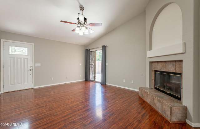 491 E DEVON Drive Gallery 4