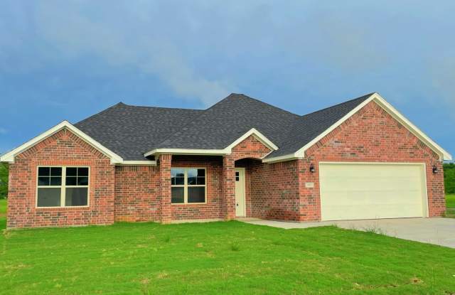 Beautiful 3/2 home near Lake Durant - 157 Lake Meadow Loop Road, Bryan County, OK 74701