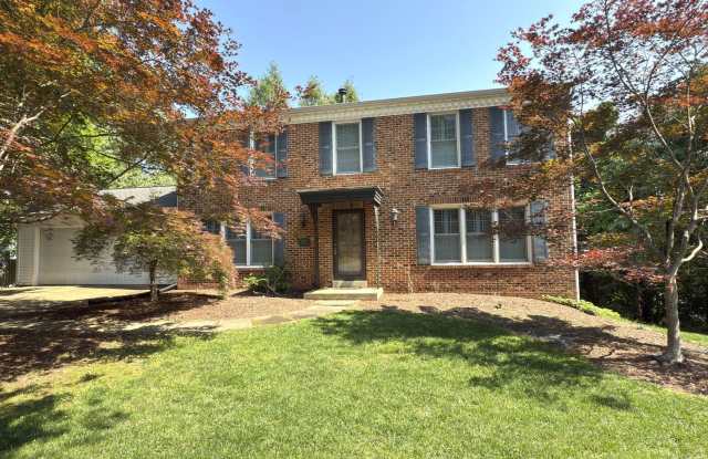Spacious 3-Bedroom, 3.5 Bath Garage Home In The ♥ Of Vienna For Rent! photos photos