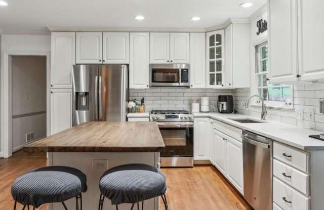 4379 Tree Haven Drive NE photos photos