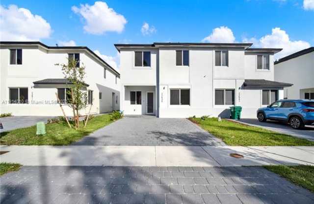 22535 SW 125th Ave TH 22535 MIAMI, FL 33170 photos photos