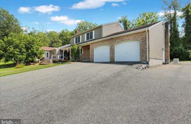 20-A LEHLAND DRIVE photos photos