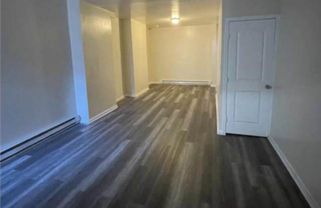 2 Bedroom House for Rent Gallery 4