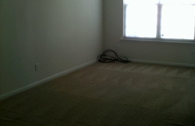 7780 Abigail Glen Drive Gallery 2