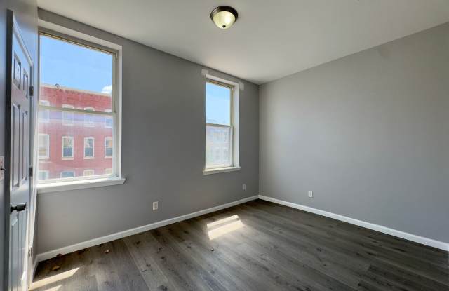 Apartment Units in Barclay, Baltimore, MD! Gallery 4