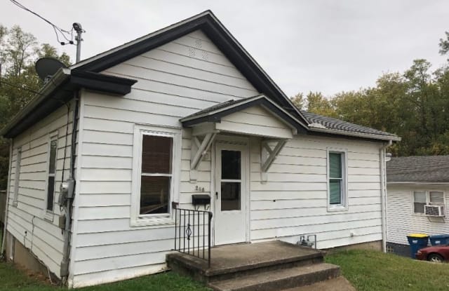 216 W 4th St - 216 West 4th Street, Edwardsville, IL 62025