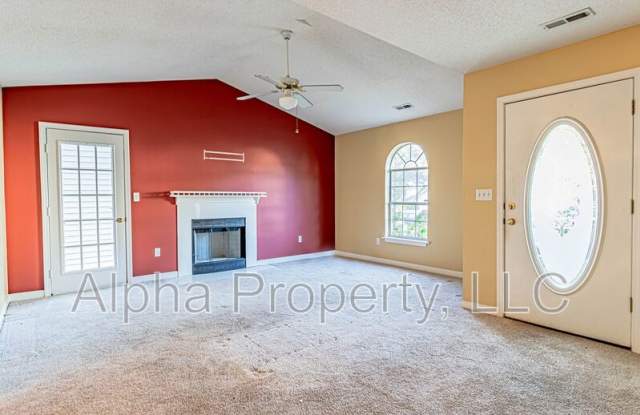 114 Creekpoint Dr Gallery 3