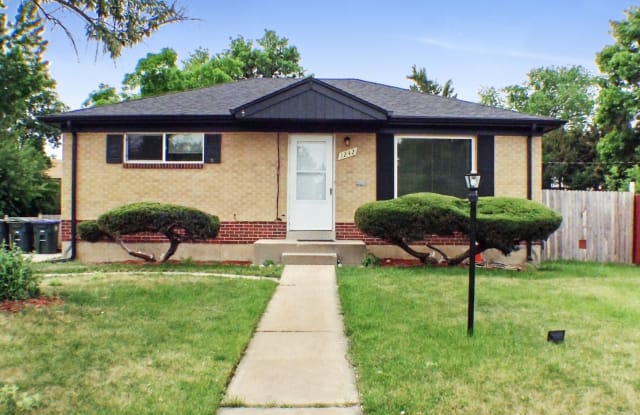 1242 Muriel Dr - 1242 Muriel Drive, Northglenn, CO 80233