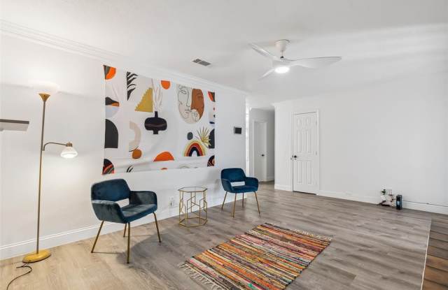 2065 Shady Brook Drive Gallery 2