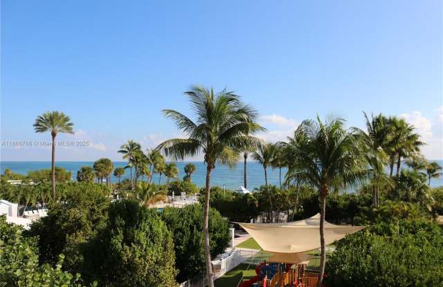 430 Grand Bay Dr photos photos