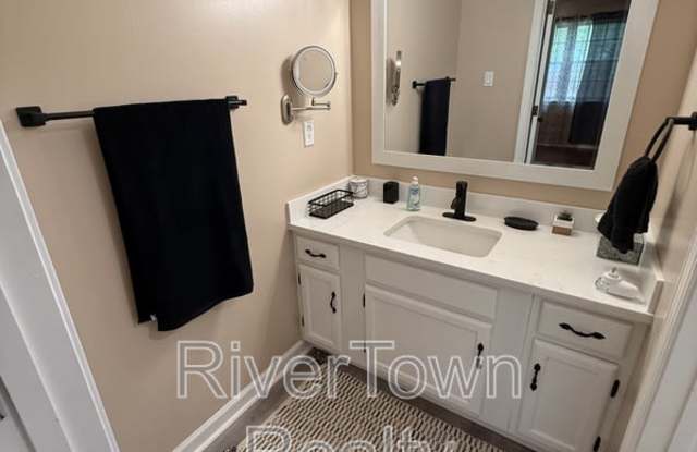 3169 Flowering Cherry Ln - 3169 Flowering Cherry Lane, Memphis, TN 38115
