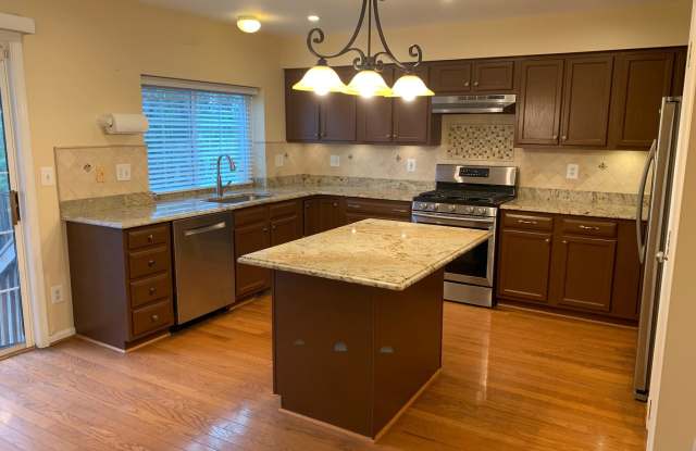 43300 RAILSTOP TERRACE Gallery 3