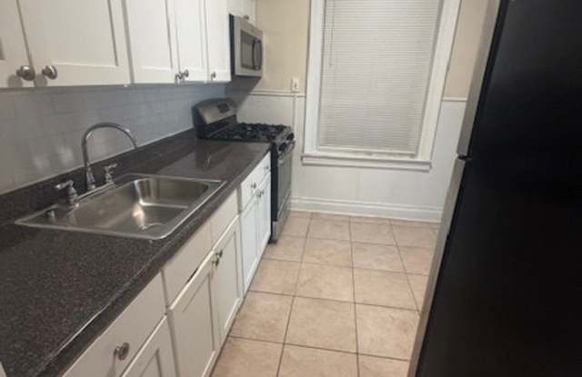 165 W 48th St photos photos