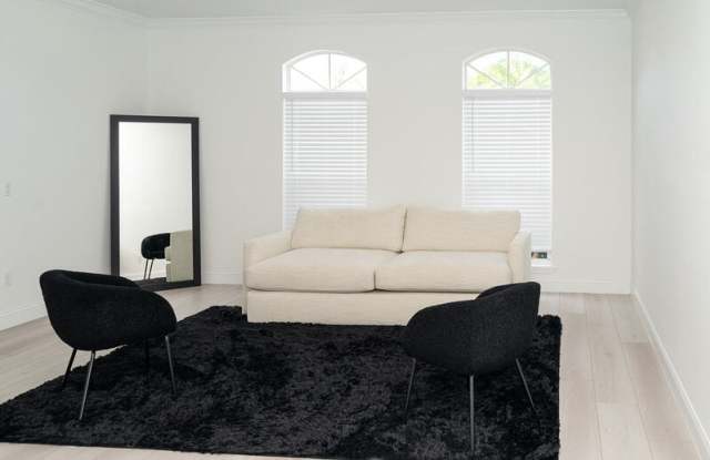 2648 University Acres Drive Gallery 4