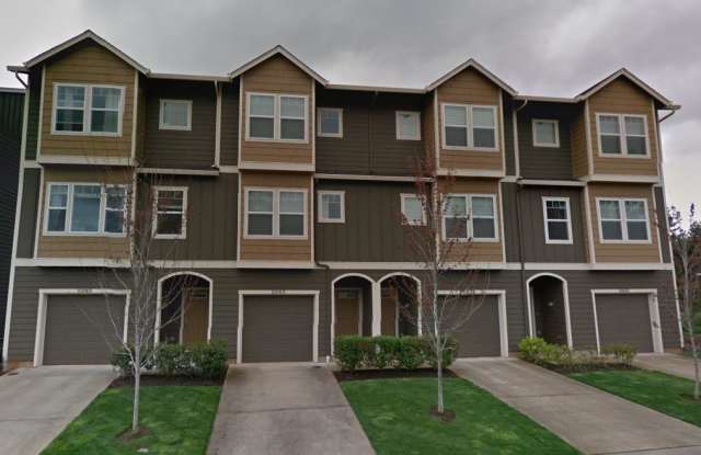 Newer Condo with 2 car Garage in S. Salem! - 5943 Blue River Drive Southeast, Salem, OR 97306