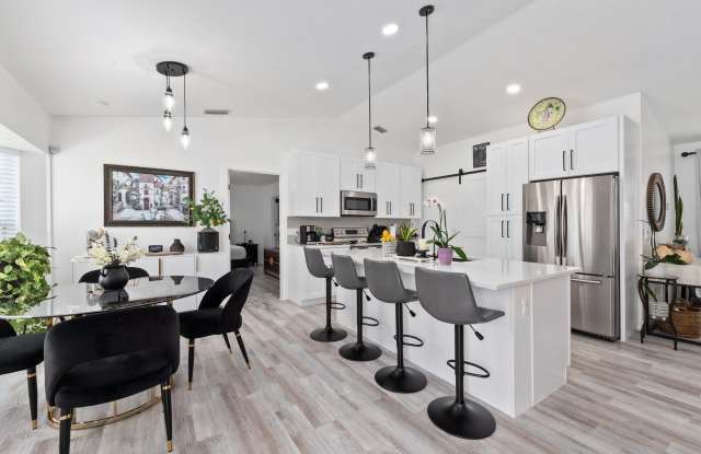 5789 NW Belwood Circle Gallery 1