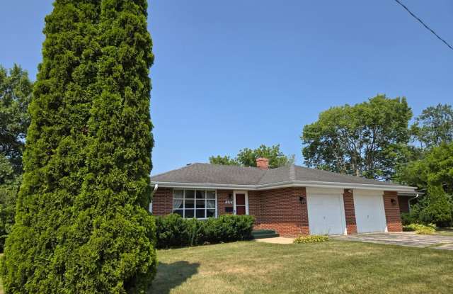 592 Donna Drive photos photos 592 Donna Drive photos photos