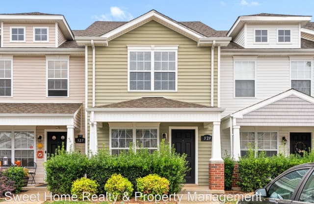 329 Sam Houston Circle - 329 Sam Houston Circle, Clarksville, TN 37043