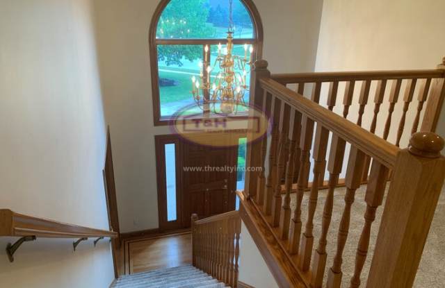 10768 Knight Drive Gallery 3