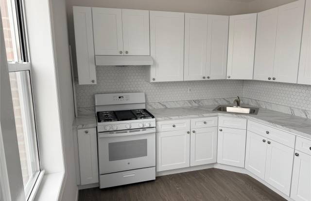 126-18 111th Avenue unit: 2 photos photos 126-18 111th Avenue unit: 2 photos photos