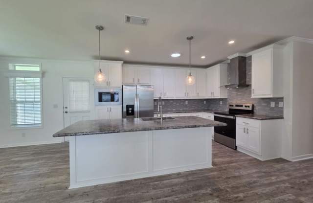 2879 Canyon Drive Gallery 2