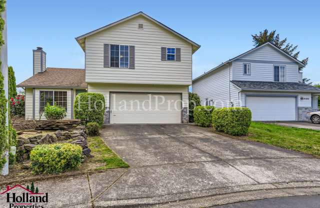 Awesome 3 Bed 2.5 Bath Aloha/Beaverton Home! - 19572 Southwest Limestone Court, Aloha, OR 97003