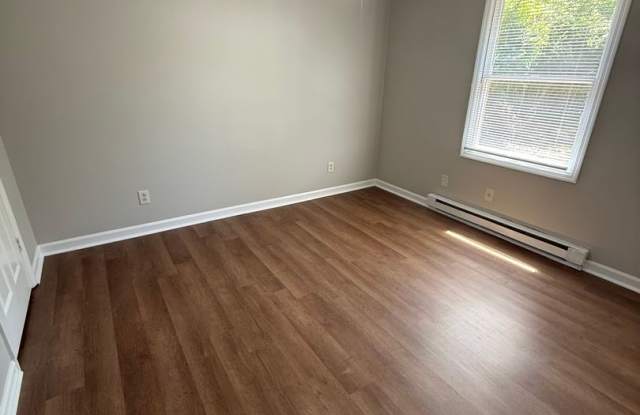 2 bed, 1 bath duplex in Nicholasville! photos photos