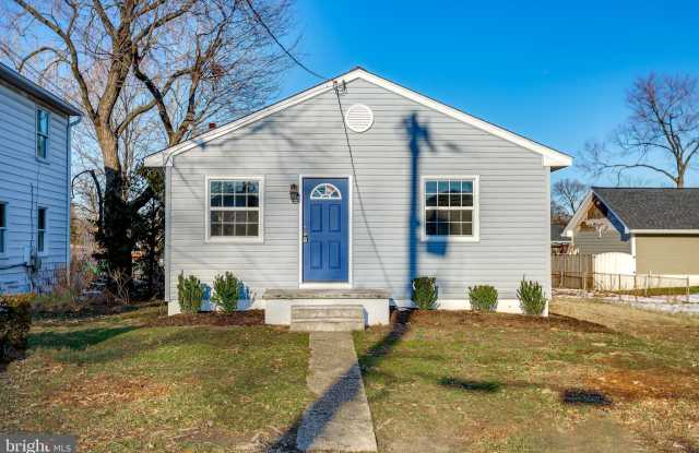 202 ROOSEVELT AVENUE - 202 Roosevelt Avenue, Glen Burnie, MD 21061