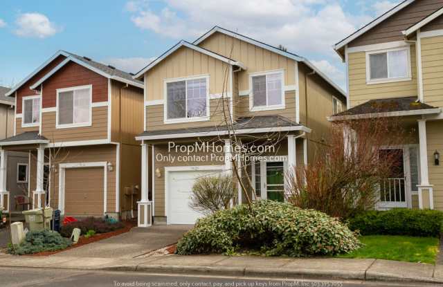 Light  Bright 3 Bedroom Home Close to Nike  Intel! photos photos