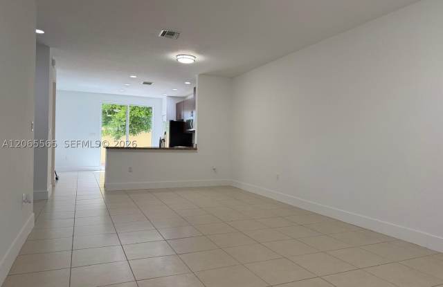 4017 SW 149th Ct Gallery 3