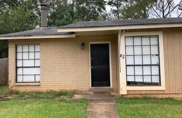 42 GLENWOOD Court photos photos