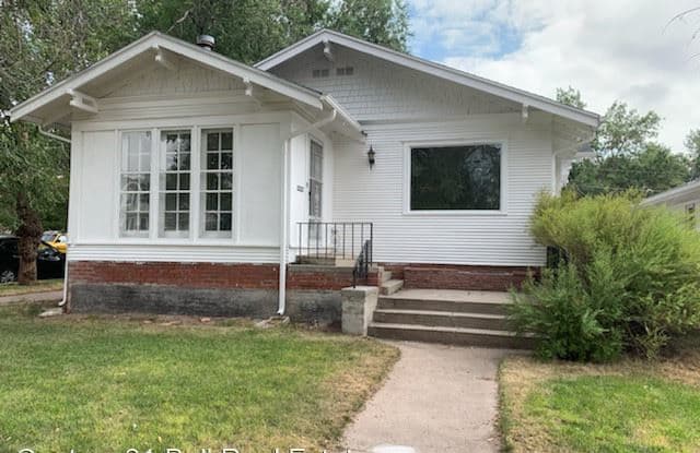 3023 Pioneer Ave - 3023 Pioneer Avenue, Cheyenne, WY 82001