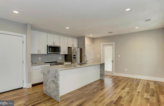 913 NE QUINCY ST NE #3 - 913 Quincy Street Northeast, Washington, DC 20017