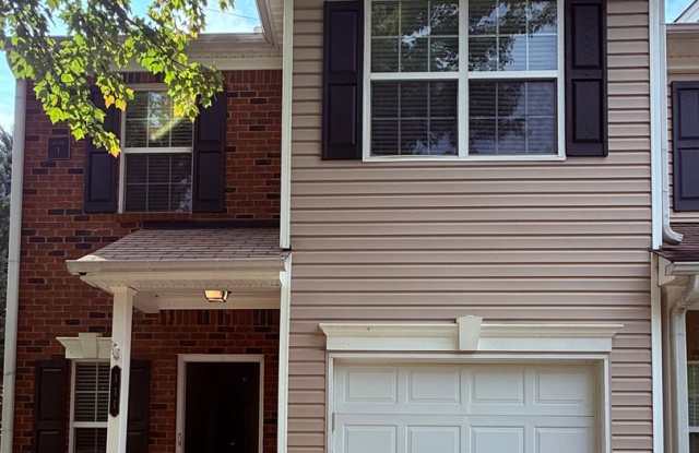Downtown Cumming rental - End unit townhome! photos photos