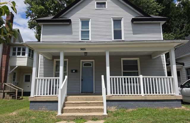Three Bedroom Single Family home Gallery 3