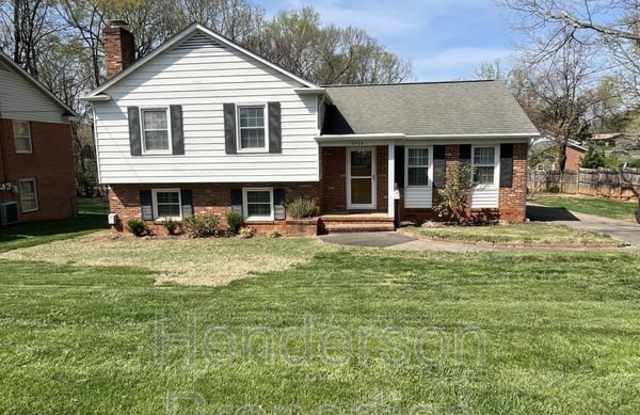 5906 Colchester Place photos photos