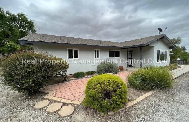 AVAILABLE AUGUST - Nice Home in Paso Robles - 3 Bed / 2 Bath photos photos