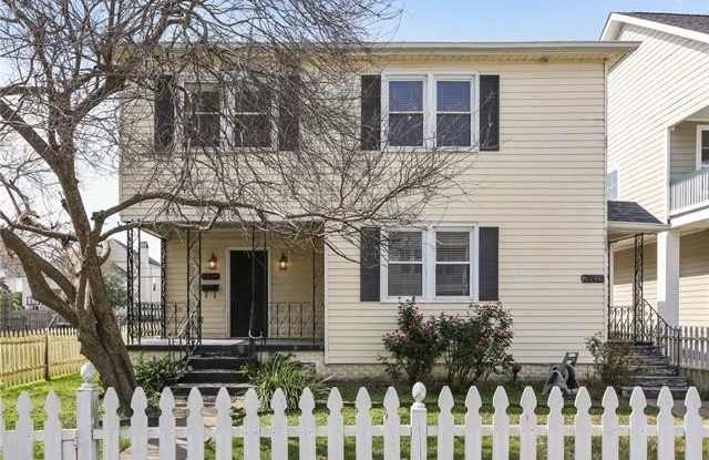 6244 MARSHAL FOCH Street photos photos