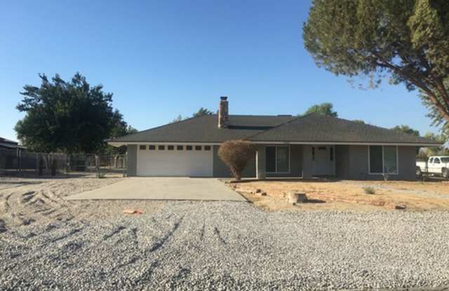 4BD/2BA Moreno Valley Home - 28820 Bay Avenue, Moreno Valley, CA 92555