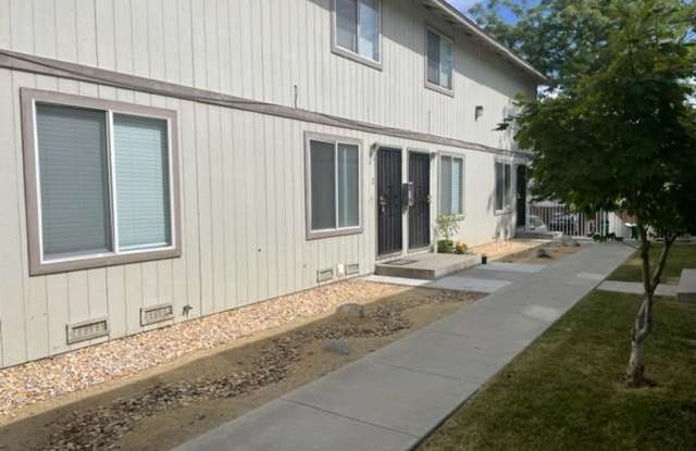 4005 Pheasant Drive Unit 2 photos photos