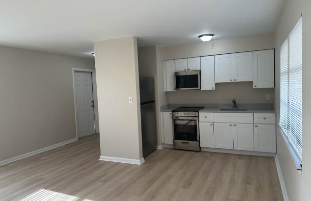344 33rd Ave N Apt F Gallery 3